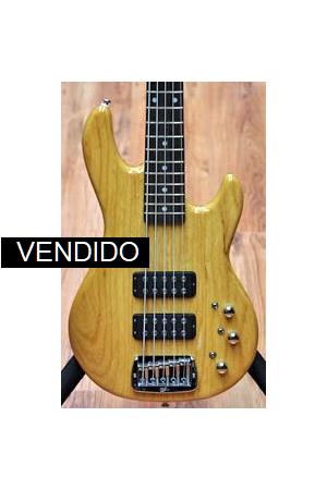 G&L Tribute L2500 (2) G&L Tribute L2500 (2)